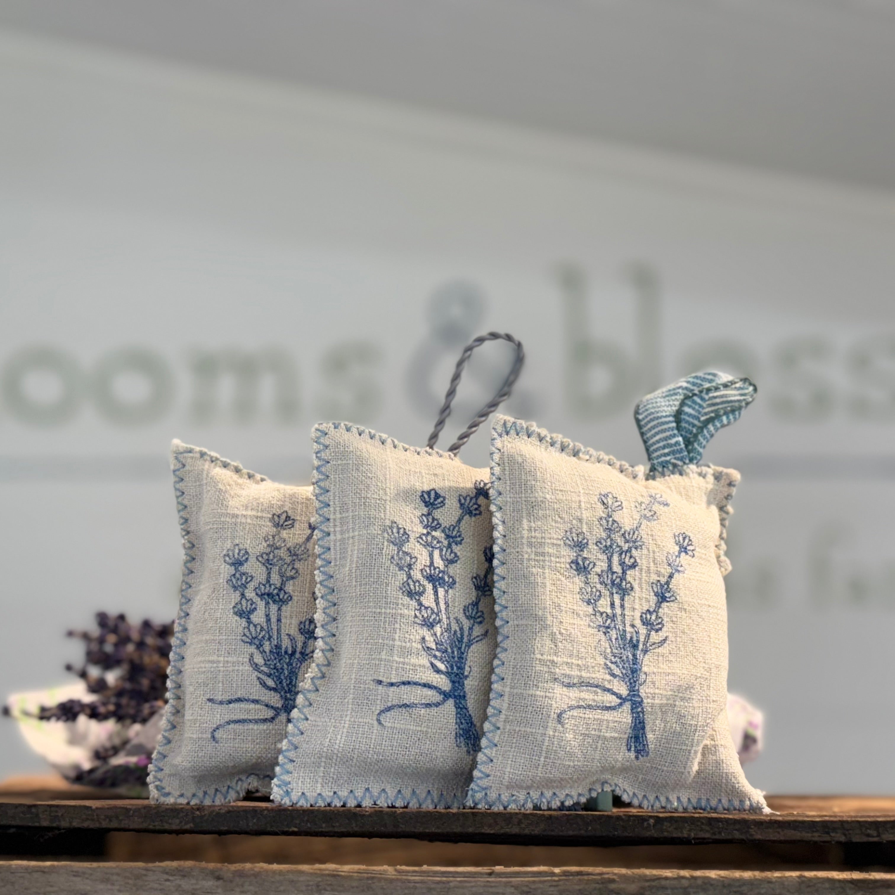 Without A Ribbon Lavender Bud Sachet – blooms & blossoms